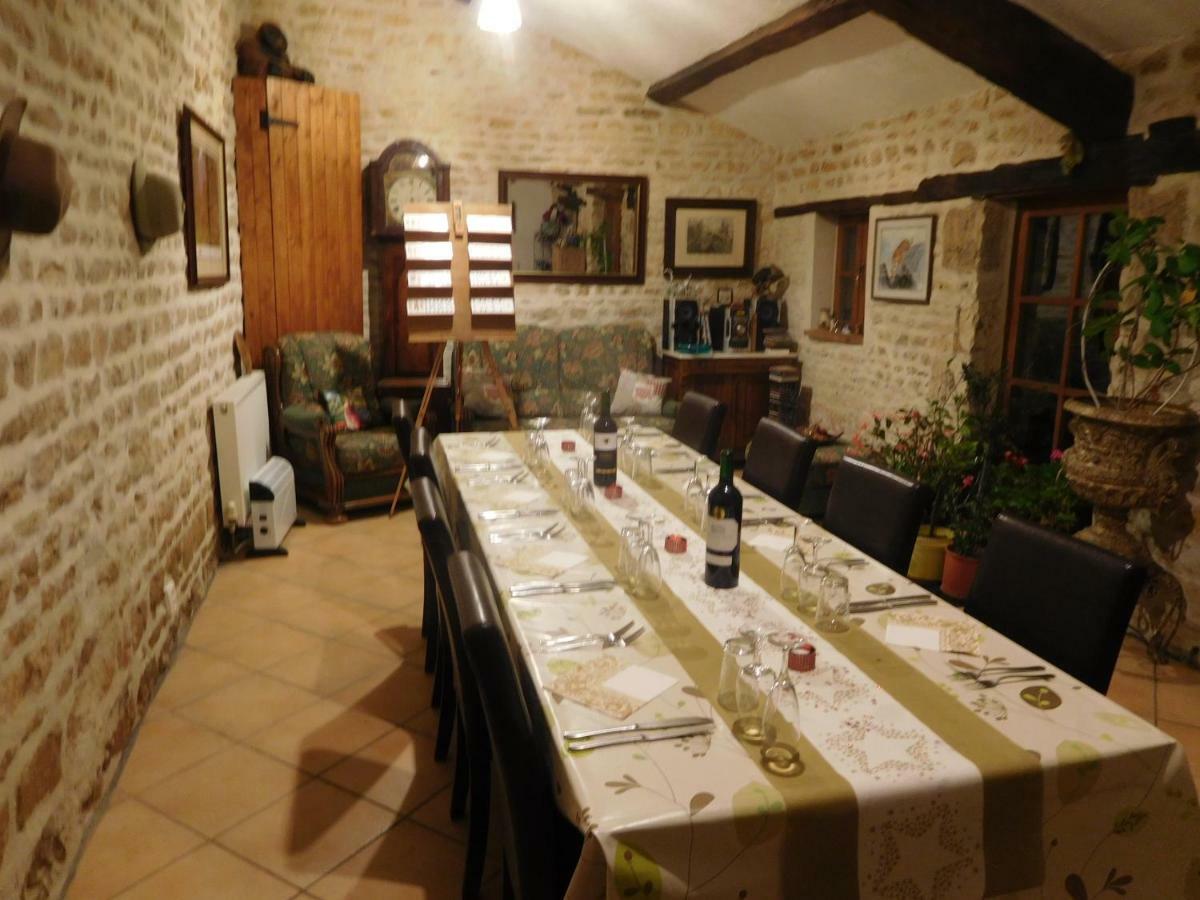 Chatenet Sauze-Vaussais Екстер'єр фото
